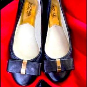 Michael Kors flats